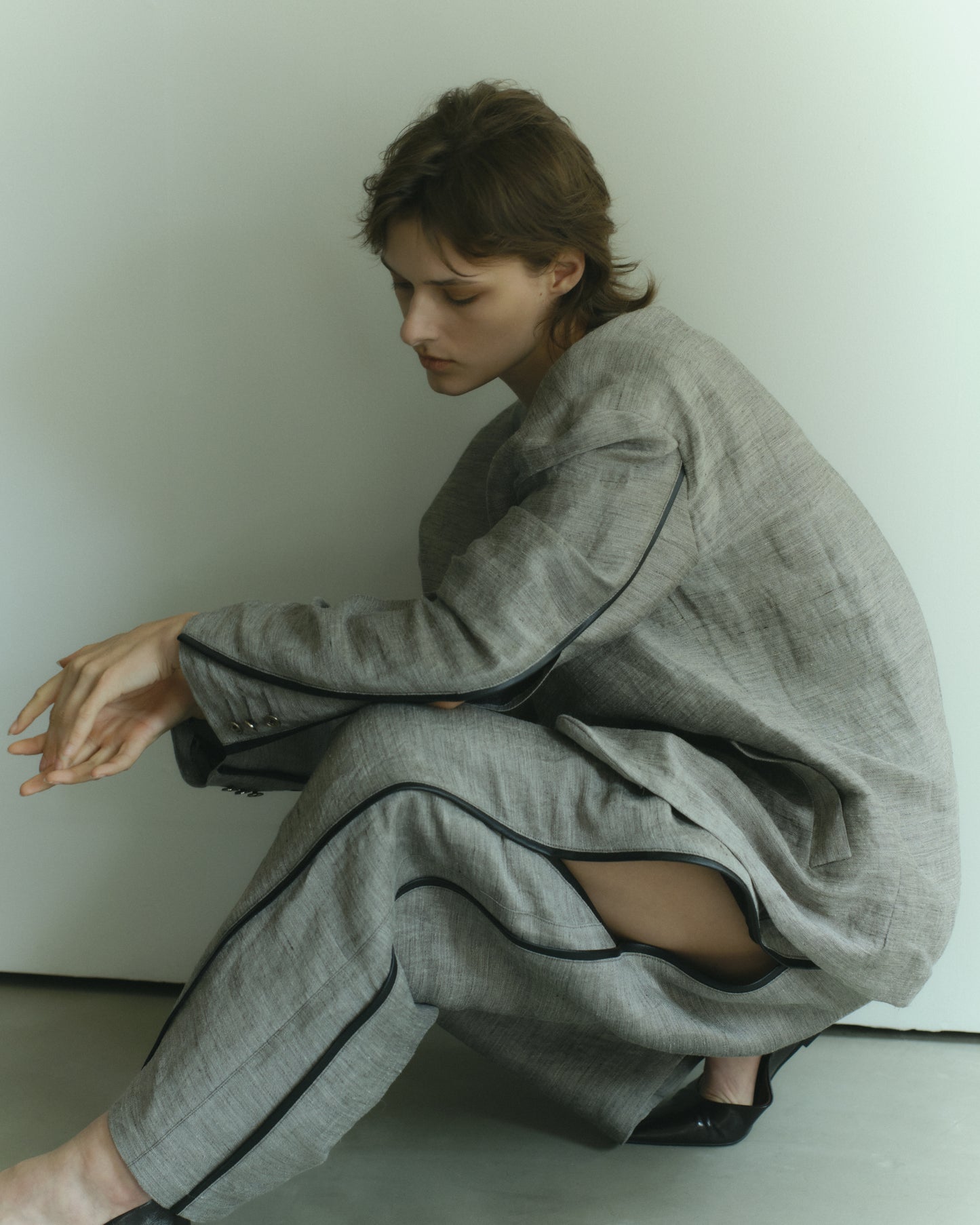 Linen Cupro Slit pants / grey